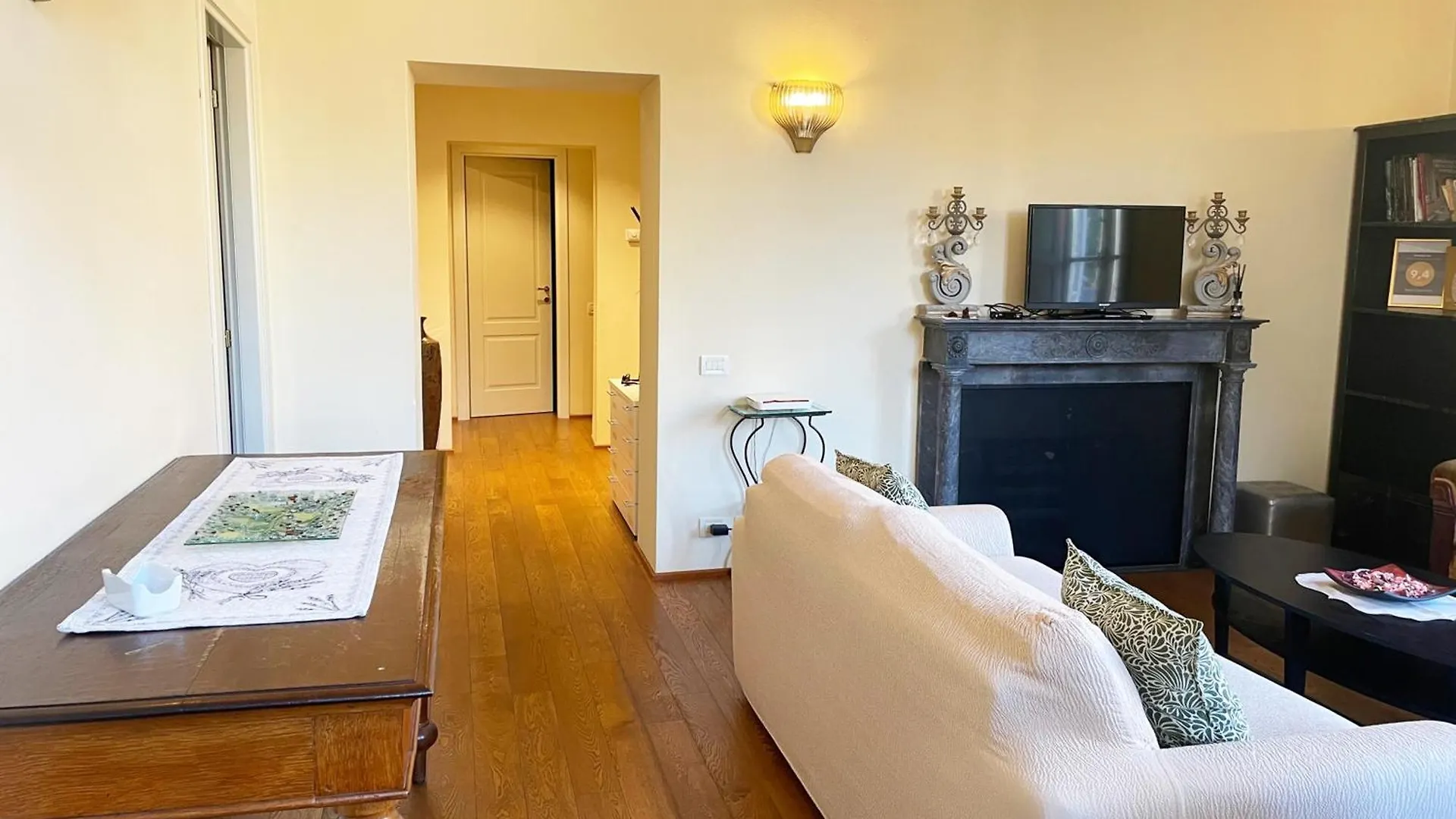 Serena Apartment Lucca