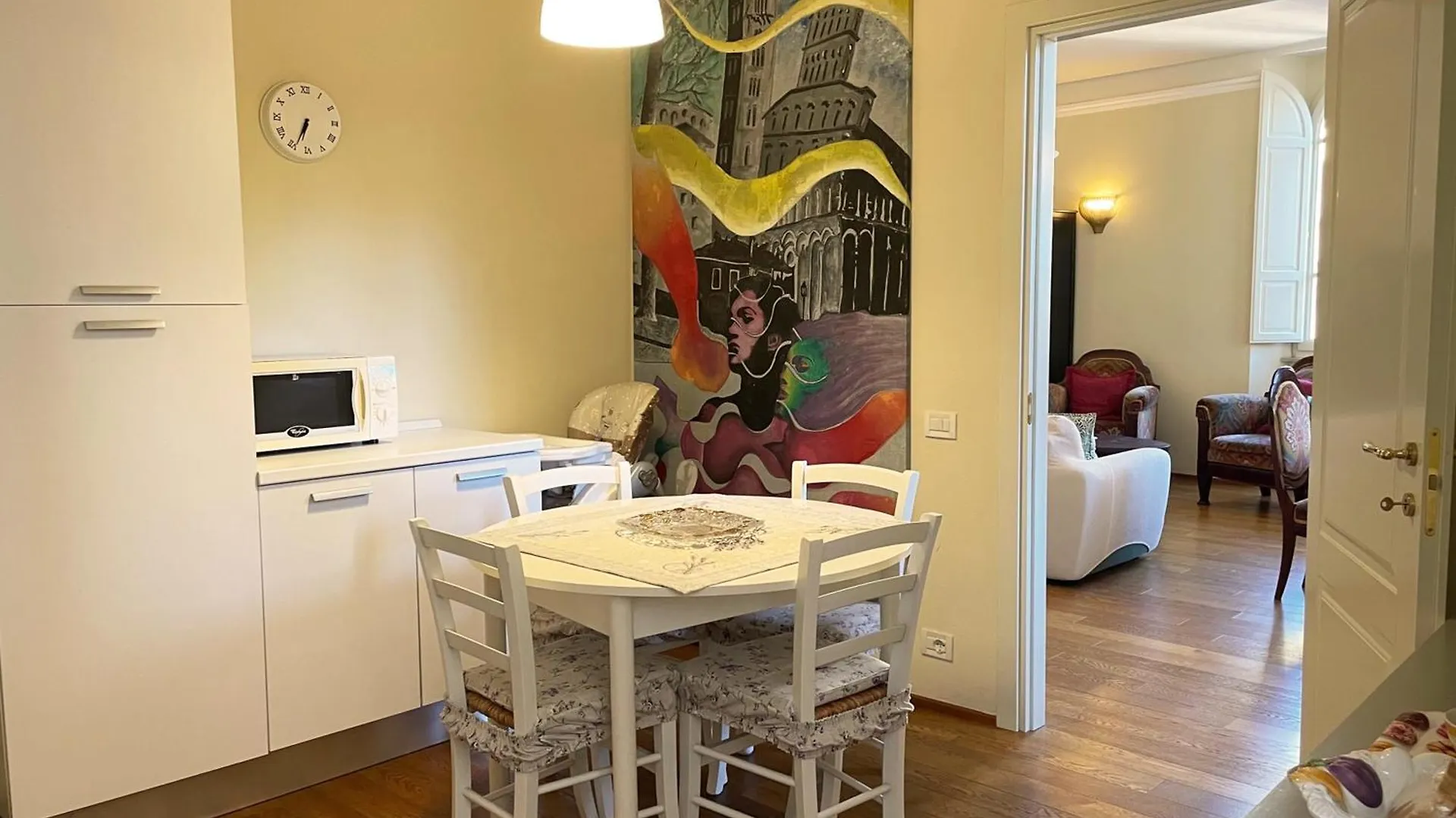 Serena Apartment Lucca