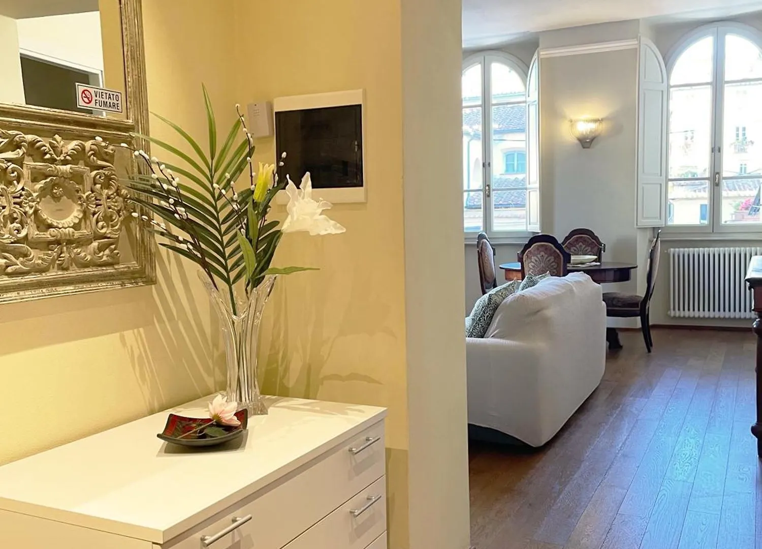 Serena Apartment Lucca Italy
