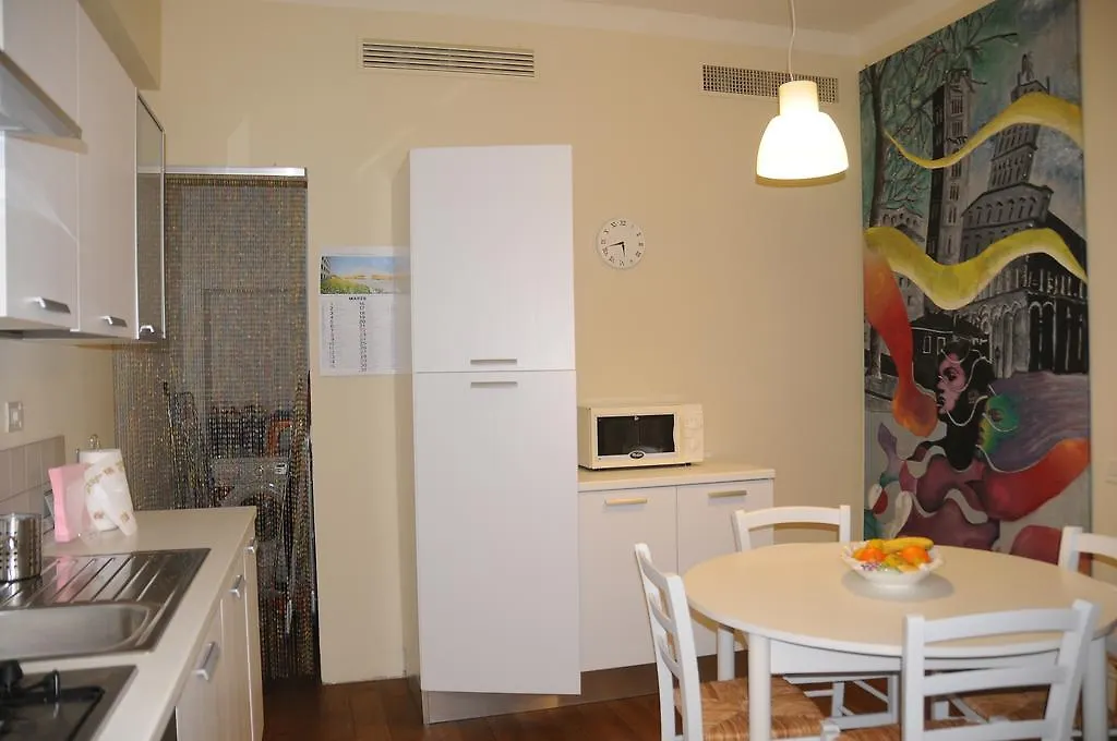 Serena Apartment Lucca