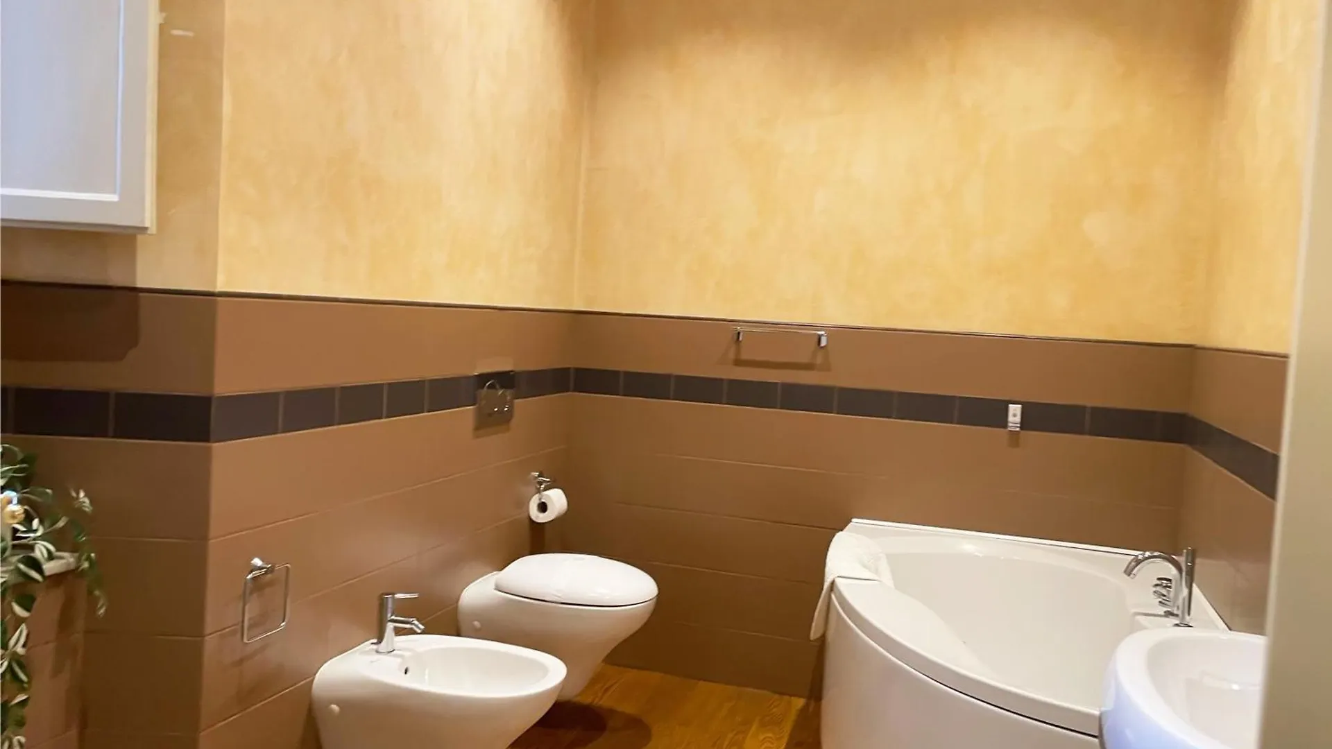 Serena Apartment Lucca 0*,  Italien