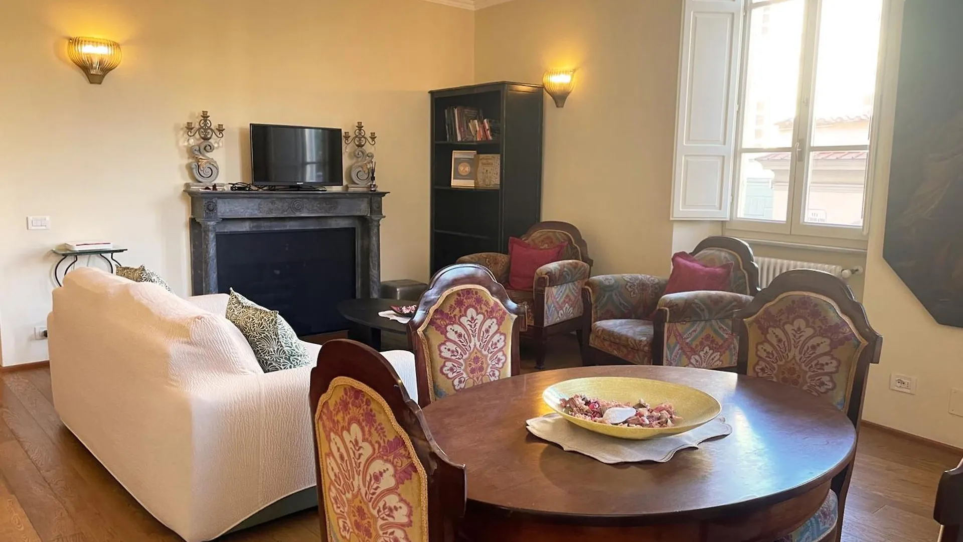 Serena Apartment Lucca Italien